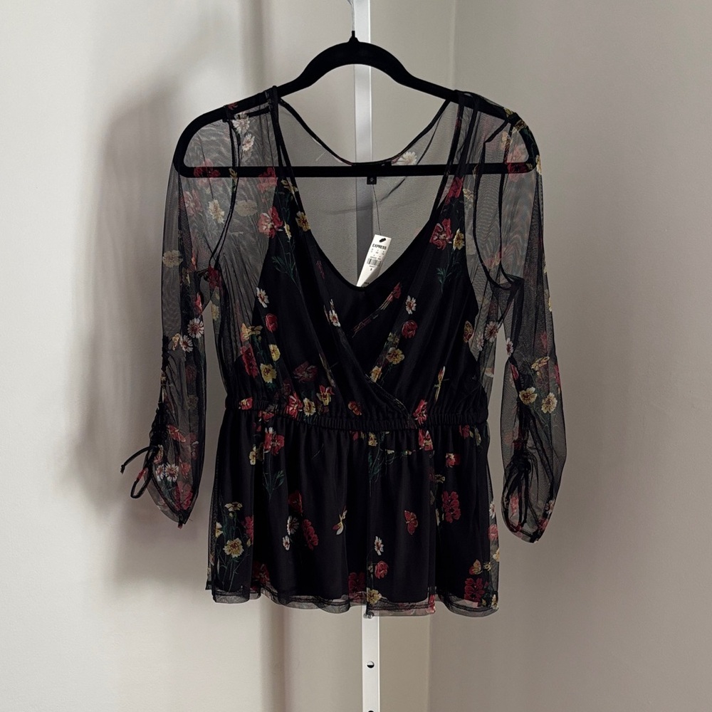 Express Floral Mesh Sheer Black Peplum Top 3/4 Length Sleeve Size Medium